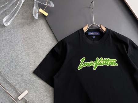 2025年9月3日入荷 新作Louis Vuitton半袖 tシャツ高級なプレゼント/誕生日プレゼント/高品質/メンツ/記念品/ wenzhou工場