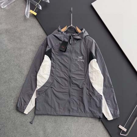 2025年9月3日入荷 新作ARCTERYX上下高級なプレゼント/誕生日プレゼント/高品質/メンツ/記念品/ wenzhou工場