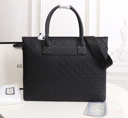 2025年9月4日入荷新作GUCCl/人気/本革/バッグ 人気 おすすめ 父の日 誕生日/ギフト プレゼント 結婚式男友達の誕生日プレゼント