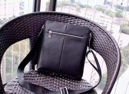 2025年9月5日入荷新作Montblanc/人気/本革/バッグ 人気 おすすめ 父の日 誕生日/ギフト プレゼント 結婚式男友達の誕生日プレゼント