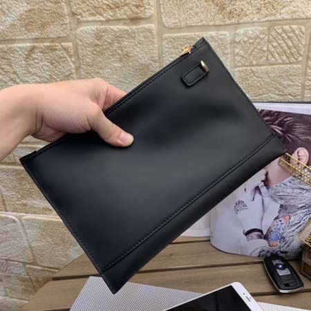 2025年9月5日入荷新作Louis Vuitton/人気/本革/バッグ 人気 おすすめ 父の日 誕生日/ギフト プレゼント 結婚式男友達の誕生日プレゼント