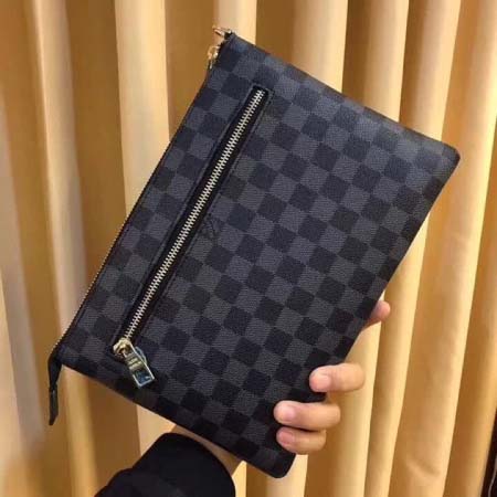 2025年9月5日入荷新作Louis Vuitton/人気/本革/バッグ 人気 おすすめ 父の日 誕生日/ギフト プレゼント 結婚式男友達の誕生日プレゼント