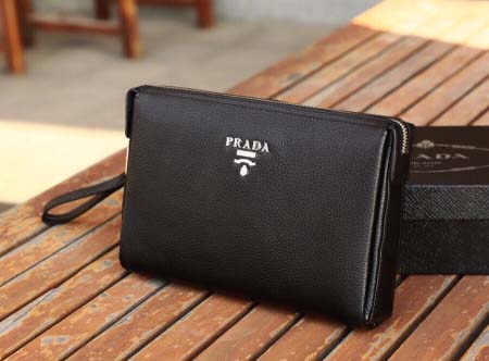 2025年9月5日入荷新作PRADA/人気/本革/バッグ 人気 おすすめ 父の日 誕生日/ギフト プレゼント 結婚式男友達の誕生日プレゼント