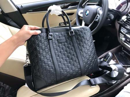 2025年9月5日入荷新作Gucci  /人気/本革/バッグ 人気 おすすめ 父の日 誕生日/ギフト プレゼント 結婚式男友達の誕生日プレゼント