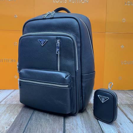 2025年9月5日入荷新作PRADA/人気/本革/バッグ 人気 おすすめ 父の日 誕生日/ギフト プレゼント 結婚式男友達の誕生日プレゼント