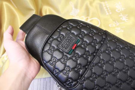 2025年9月5日入荷新作Gucci/人気/本革/バッグ 人気 おすすめ 父の日 誕生日/ギフト プレゼント 結婚式男友達の誕生日プレゼント