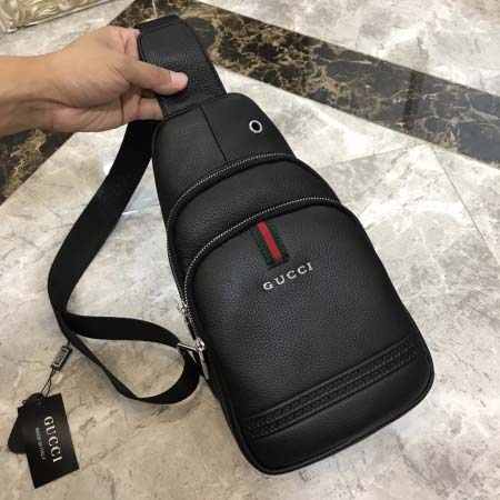 2025年9月5日入荷新作Gucci/人気/本革/バッグ 人気 おすすめ 父の日 誕生日/ギフト プレゼント 結婚式男友達の誕生日プレゼント