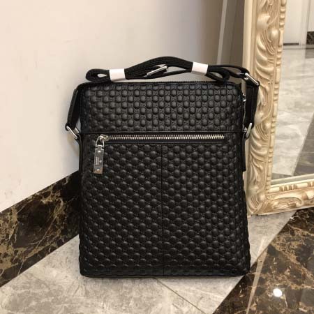 2025年9月5日入荷新作Gucci/人気/本革/バッグ 人気 おすすめ 父の日 誕生日/ギフト プレゼント 結婚式男友達の誕生日プレゼント