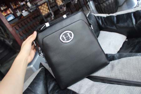 2025年9月5日入荷新作Hermes/人気/本革/バッグ 人気 おすすめ 父の日 誕生日/ギフト プレゼント 結婚式男友達の誕生日プレゼント