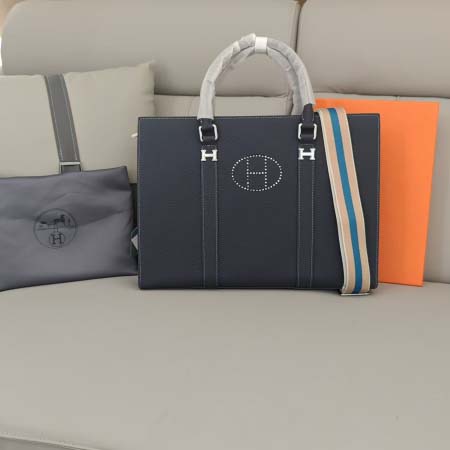 2025年9月8日入荷新作HERMES/人気/本革/バッグ 人気 おすすめ 父の日 誕生日/ギフト プレゼント 結婚式男友達の誕生日プレゼント