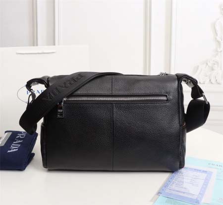 2025年9月8日入荷新作Prada/人気/本革/バッグ 人気 おすすめ 父の日 誕生日/ギフト プレゼント 結婚式男友達の誕生日プレゼント