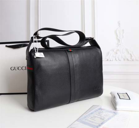 2025年9月8日入荷新作Gucci/人気/本革/バッグ 人気 おすすめ 父の日 誕生日/ギフト プレゼント 結婚式男友達の誕生日プレゼント