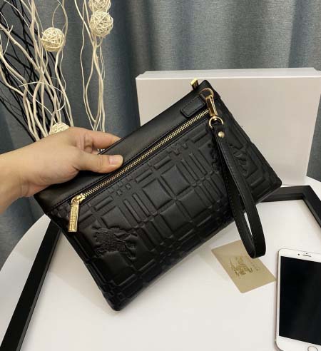 2025年9月8日入荷新作Burberry/人気/本革/バッグ 人気 おすすめ 父の日 誕生日/ギフト プレゼント 結婚式男友達の誕生日プレゼント