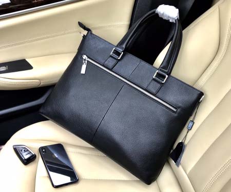 2025年9月8日入荷新作ck/人気/本革/バッグ 人気 おすすめ 父の日 誕生日/ギフト プレゼント 結婚式男友達の誕生日プレゼント