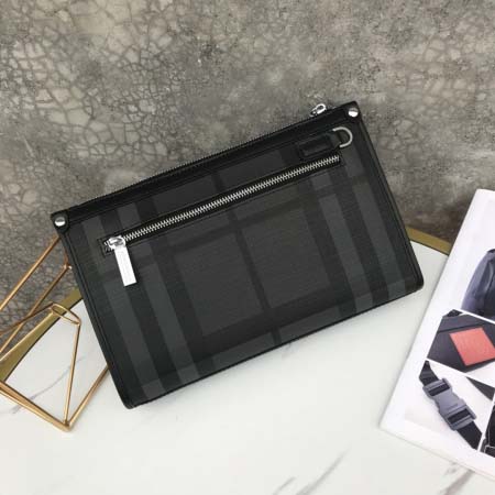 2025年9月8日入荷新作Burberry/人気/本革/バッグ 人気 おすすめ 父の日 誕生日/ギフト プレゼント 結婚式男友達の誕生日プレゼント