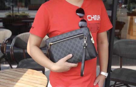 2025年9月8日入荷新作Gucci/人気/本革/バッグ 人気 おすすめ 父の日 誕生日/ギフト プレゼント 結婚式男友達の誕生日プレゼント