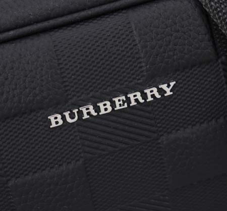 2025年9月8日入荷新作Burberry/人気/本革/バッグ 人気 おすすめ 父の日 誕生日/ギフト プレゼント 結婚式男友達の誕生日プレゼント