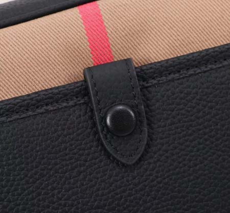 2025年9月8日入荷新作Burberry/人気/本革/バッグ 人気 おすすめ 父の日 誕生日/ギフト プレゼント 結婚式男友達の誕生日プレゼント