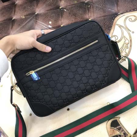 2025年9月8日入荷新作Gucci         /人気/本革/バッグ 人気 おすすめ 父の日 誕生日/ギフト プレゼント 結婚式男友達の誕生日プレゼント