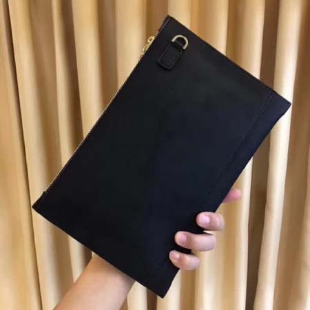 2025年9月8日入荷新作Gucci         /人気/本革/バッグ 人気 おすすめ 父の日 誕生日/ギフト プレゼント 結婚式男友達の誕生日プレゼント