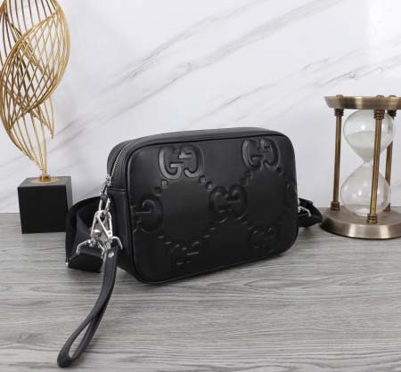 2025年9月8日入荷新作Gucci         /人気/本革/バッグ 人気 おすすめ 父の日 誕生日/ギフト プレゼント 結婚式男友達の誕生日プレゼント