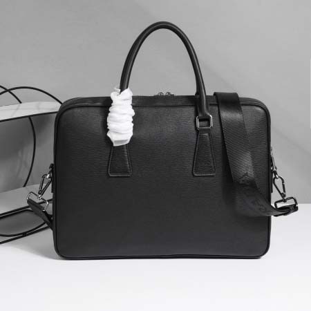 2025年9月8日入荷新作PRADA/人気/本革/バッグ 人気 おすすめ 父の日 誕生日/ギフト プレゼント 結婚式男友達の誕生日プレゼント