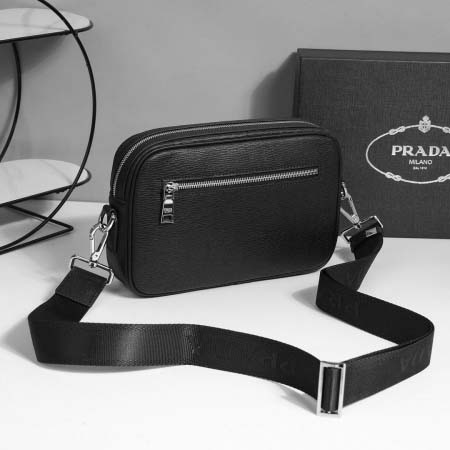 2025年9月8日入荷新作PRADA/人気/本革/バッグ 人気 おすすめ 父の日 誕生日/ギフト プレゼント 結婚式男友達の誕生日プレゼント