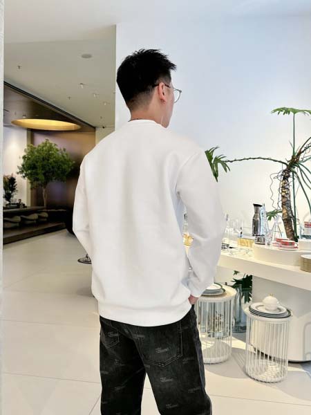 2025年9月9日入荷新作Burberryスウェット高品質人気商品/誕生日プレゼント/FF工場