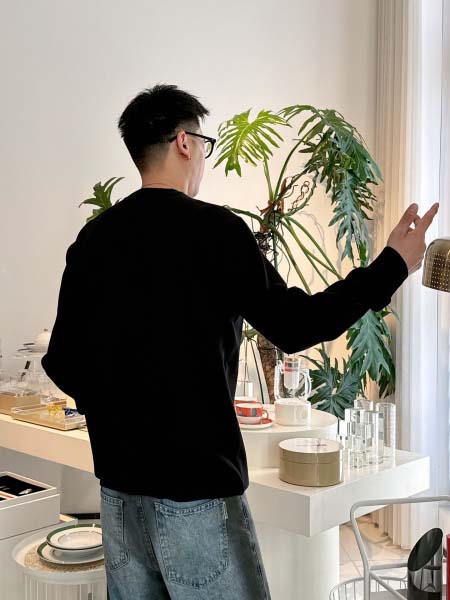 2025年9月9日入荷新作Pradaスウェット高品質人気商品/誕生日プレゼント/FF工場