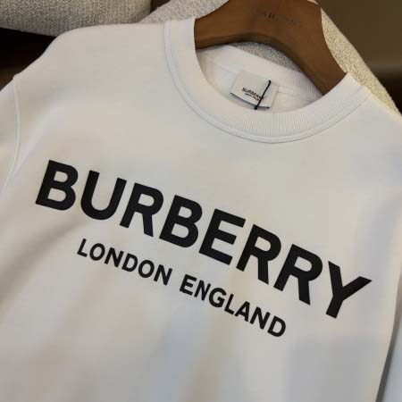 2025年9月9日入荷新作Burberryスウェット高品質人気商品/誕生日プレゼント/FF工場
