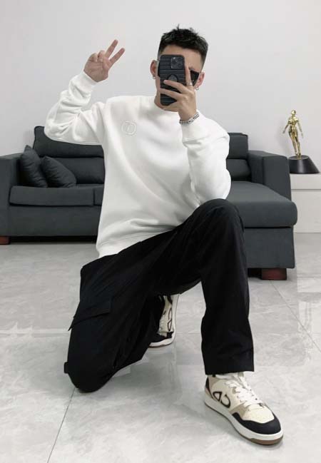 2025年9月9日入荷新作Diorスウェット高品質人気商品/誕生日プレゼント/FF工場