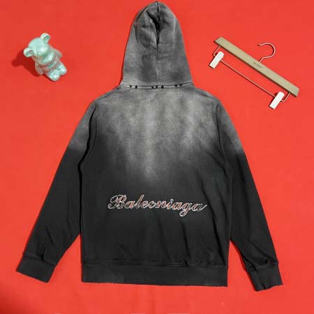 2025年9月11日入荷秋冬新作Balenciagaスウェット高品質人気商品/誕生日プレゼント/FF工場