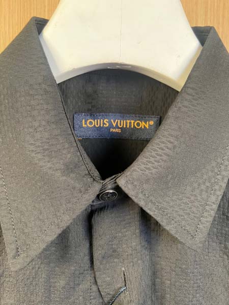 2025年9月15日入荷秋冬新作Louis Vuitton半袖  シャツ高品質人気商品/誕生日プレゼント/FF工場