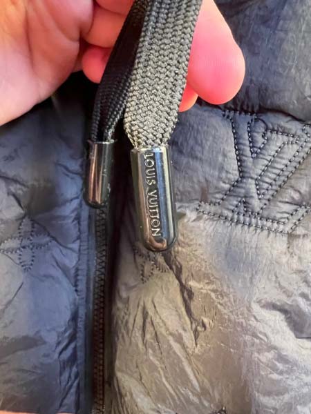 2025年9月15日入荷秋冬新作Louis Vuittonジャケット高品質人気商品/誕生日プレゼント/FF工場