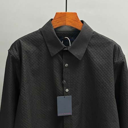 2025年9月16日入荷秋冬新作 LOUIS VUITTONシャツ高品質人気商品/誕生日プレゼント/FF工場