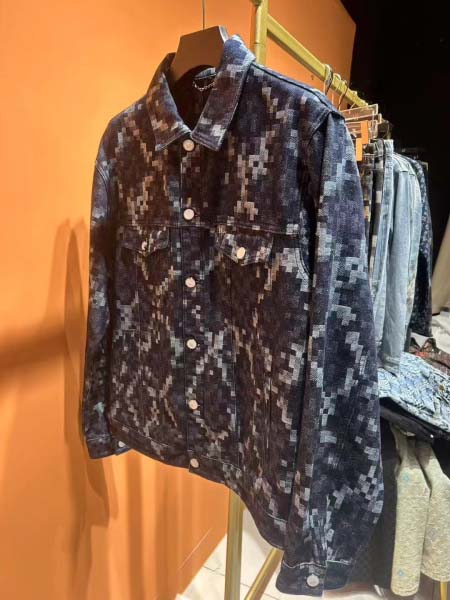 2025年9月16日入荷秋冬新作Louis Vuittonジャケット高品質人気商品/誕生日プレゼント/ML工場