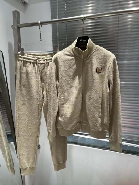 2025年9月16日入荷秋冬新作Louis Vuitton上下高品質人気商品/誕生日プレゼント/ML工場