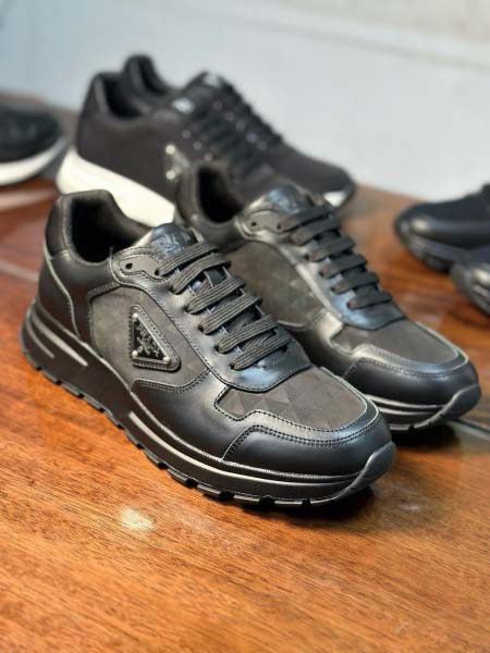 2025年9月17日入荷新品Pradaカジュアルシューズ/スニーカー｜メンズ靴人気本革製ギフト/誕生日/XG工場