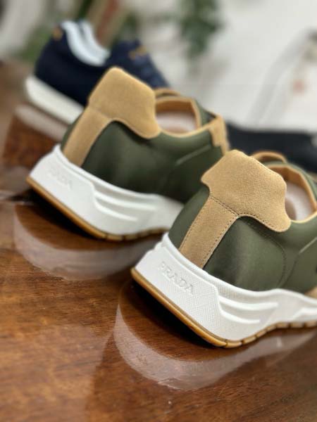 2025年9月17日入荷新品Pradaカジュアルシューズ/スニーカー｜メンズ靴人気本革製ギフト/誕生日/XG工場