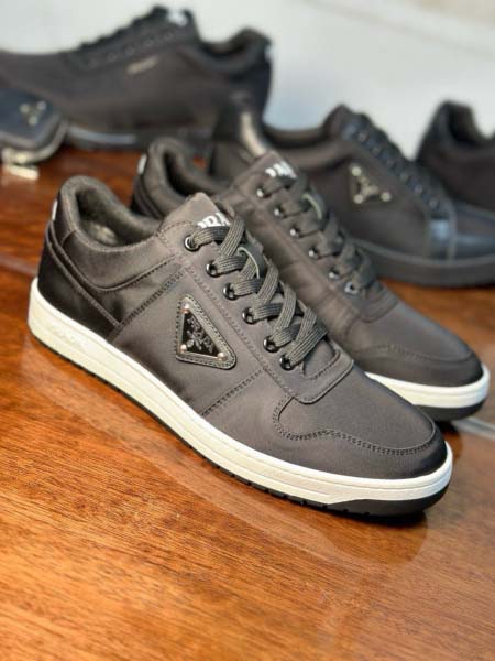 2025年9月17日入荷新品Pradaカジュアルシューズ/スニーカー｜メンズ靴人気本革製ギフト/誕生日/XG工場