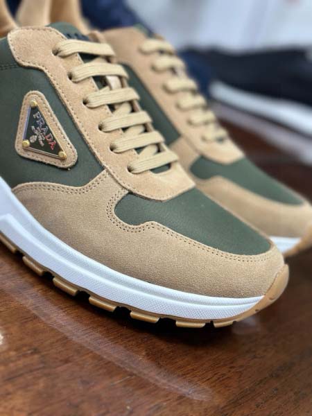 2025年9月17日入荷新品Pradaカジュアルシューズ/スニーカー｜メンズ靴人気本革製ギフト/誕生日/XG工場