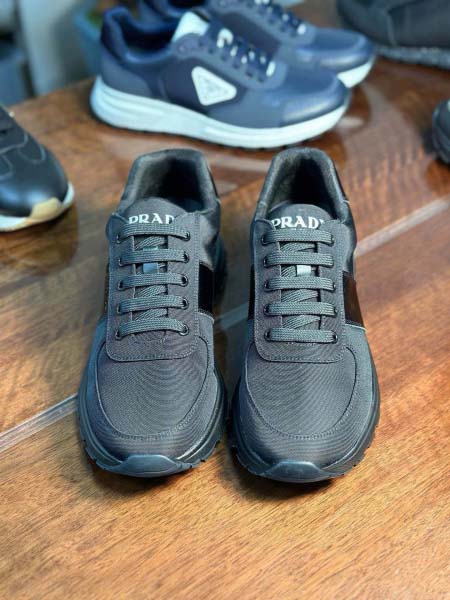 2025年9月17日入荷新品Pradaカジュアルシューズ/スニーカー｜メンズ靴人気本革製ギフト/誕生日/XG工場