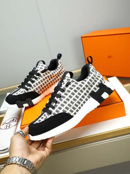 2025年9月19日入荷新品Alexander McQueenカジュアルシューズ/スニーカー｜メンズ靴人気本革製ギフト/誕生日/XG工場