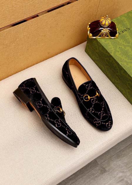 2025年9月19日入荷新品GUCCIカジュアルシューズ/スニーカー｜メンズ靴人気本革製ギフト/誕生日/XG工場