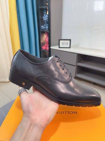 2025年9月19日入荷新品Louis Vuittonカジュアルシューズ/スニーカー｜メンズ靴人気本革製ギフト/誕生日/XG工場