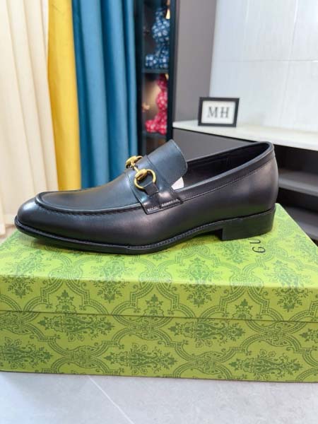 2025年9月19日入荷新品Gucciカジュアルシューズ/スニーカー｜メンズ靴人気本革製ギフト/誕生日/XG工場