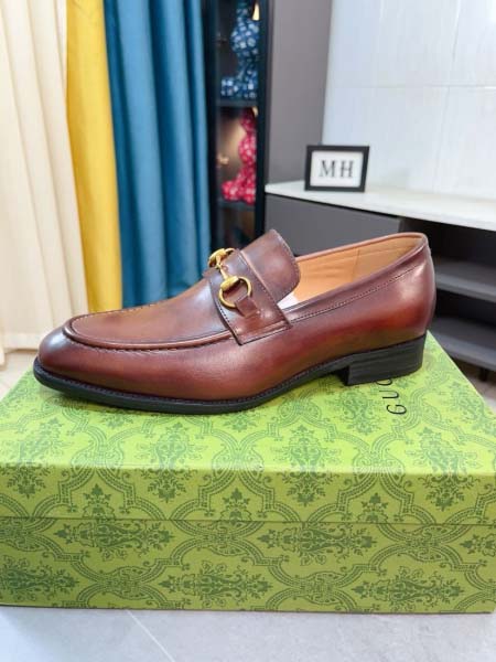 2025年9月19日入荷新品Gucciカジュアルシューズ/スニーカー｜メンズ靴人気本革製ギフト/誕生日/XG工場