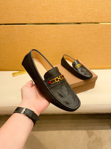 2025年9月22日入荷新品Ferragamoカジュアルシューズ/スニーカー｜メンズ靴人気本革製ギフト/誕生日/TL工場