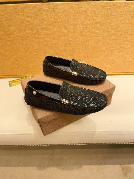 2025年9月22日入荷新品Versaceカジュアルシューズ/スニーカー｜メンズ靴人気本革製ギフト/誕生日/TL工場