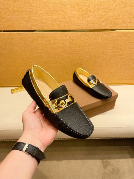 2025年9月22日入荷新品Ferragamoカジュアルシューズ/スニーカー｜メンズ靴人気本革製ギフト/誕生日/TL工場